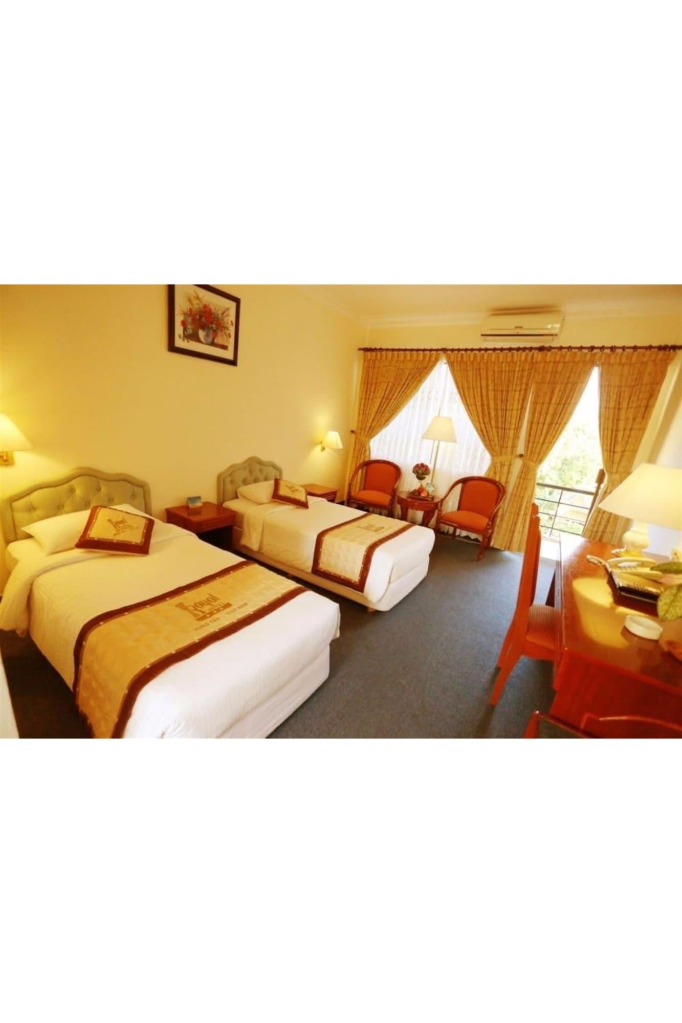 Royal Hotel Вунгтау Экстерьер фото