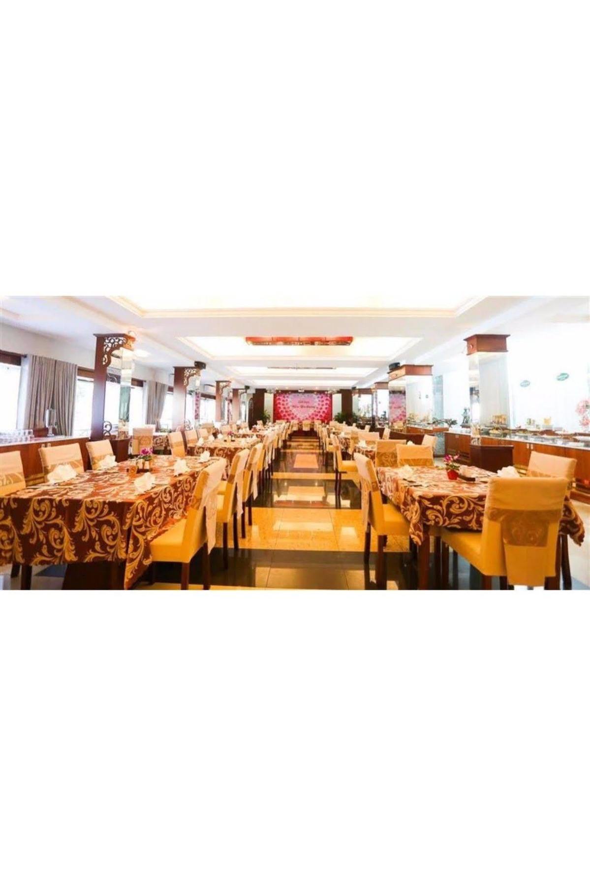Royal Hotel Вунгтау Экстерьер фото